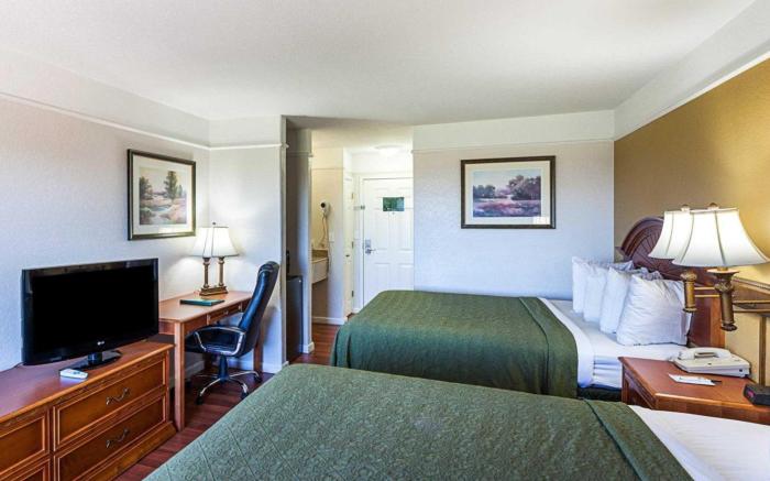 Quality Inn & Suites SeaWorld North