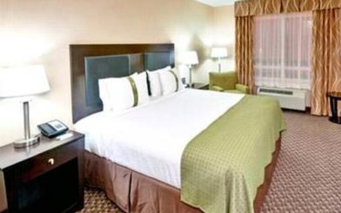 Holiday Inn Hotel & Suites Memphis-Wolfchase Galleria By IHG