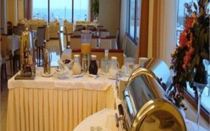 Nefeli Hotel