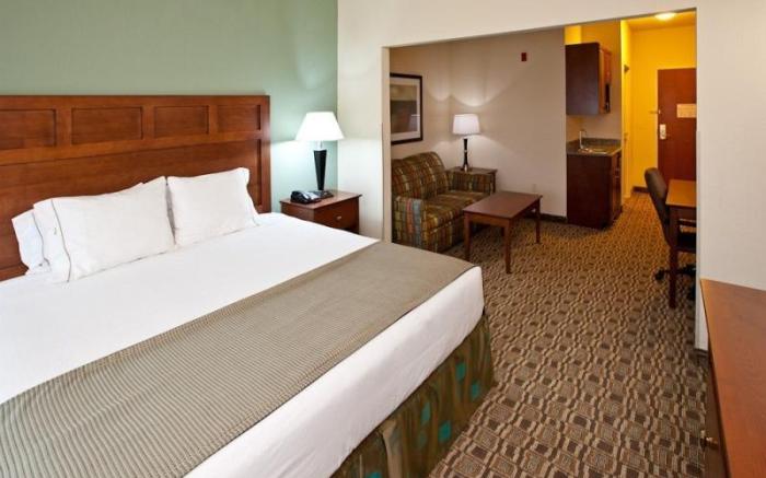 Holiday Inn Express & Suites Ripley By IHG