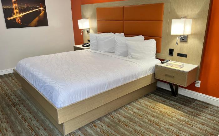 Presidio Parkway Inn