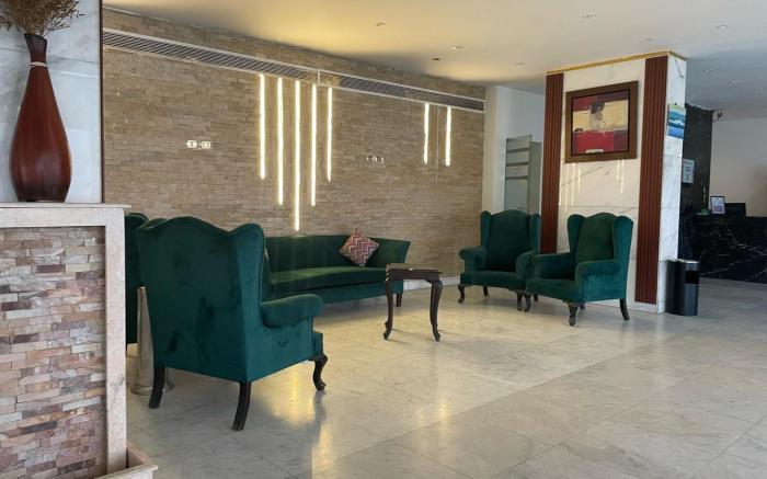 Aracan Pyramids Hotel