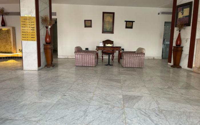 Aracan Pyramids Hotel