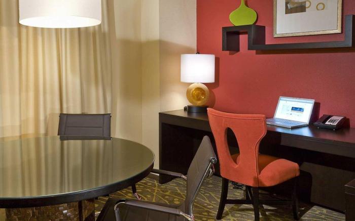 Embassy Suites by Hilton Houston Energy Corridor