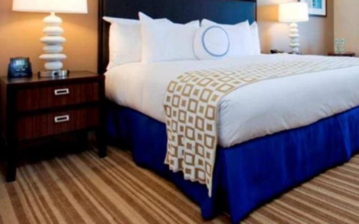 Hilton San Diego Bayfront Hotel