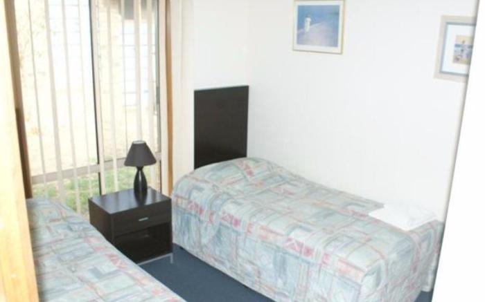 Homestead Motor Inn and Apartments