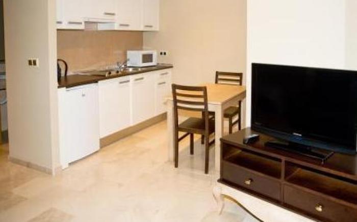 Apartamentos Turisticos La Castilleja