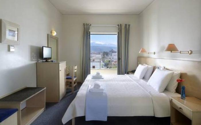 Irida Hotel