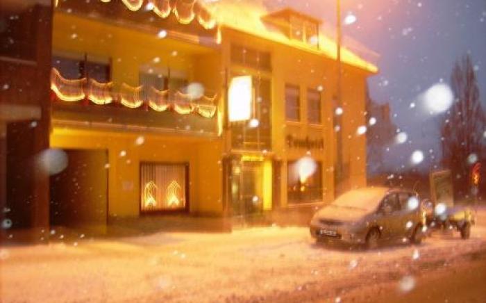 Domhotel Bed & Breakfast