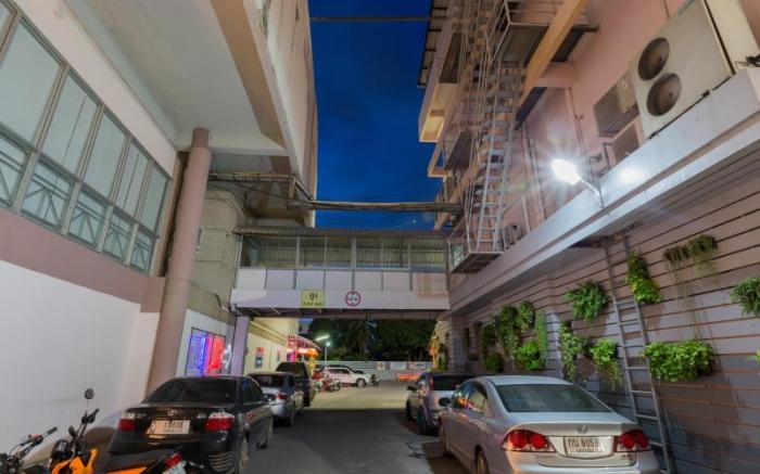 Korat Hotel