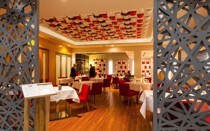 Mantra Charles Hotel Launceston