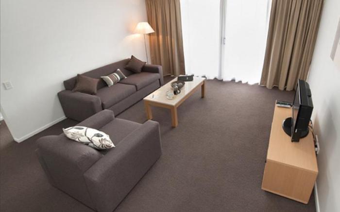Edge Apartment Hotel