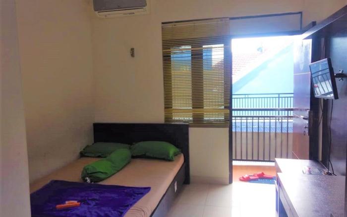 Poetri Guest House Syariah Near Kebun Raya Bogor