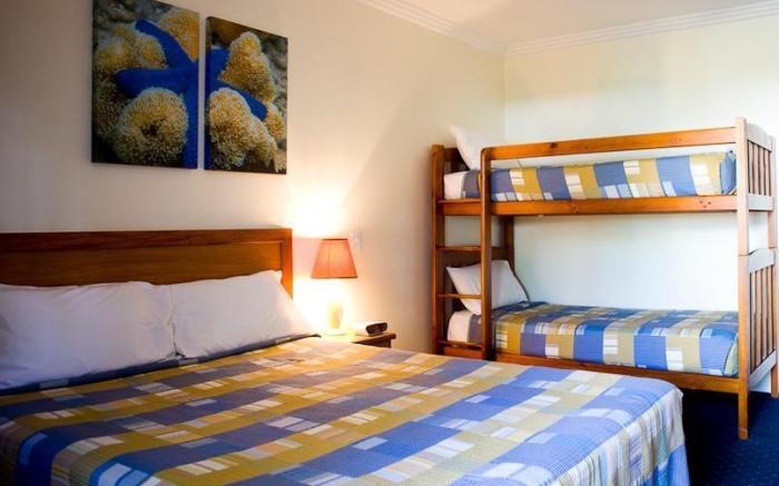 Kacys Bargara Beach Motel
