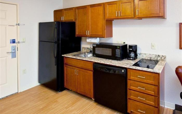 Candlewood Suites Champaign Urbana Univ Area Hotel By IHG