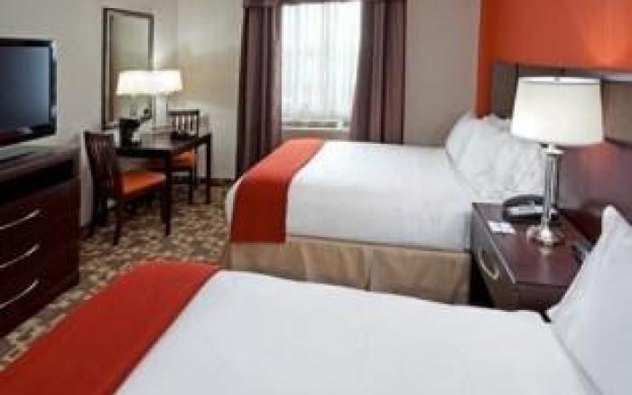 Holiday Inn Express Maspeth Hotel By IHG