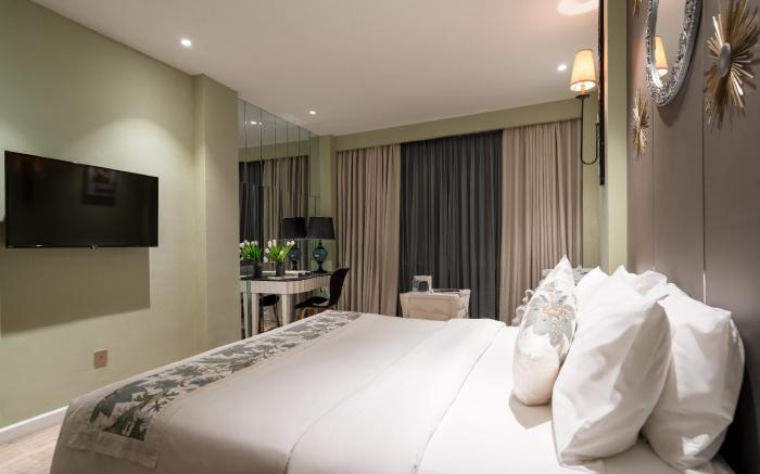 A & Em Saigon Hotel