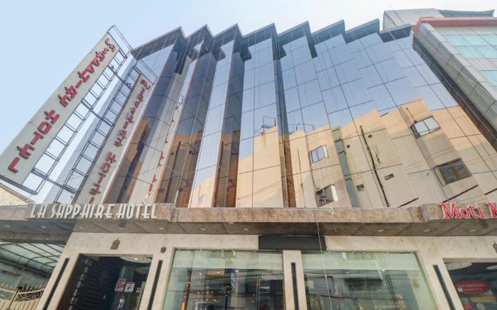 Townhouse 517 La Sapphire Near Delhi Airport