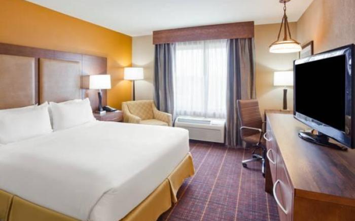 Holiday Inn Express Hotel & Suites Brainerd-Baxter By IHG