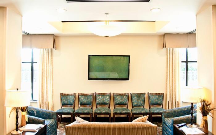 Holiday Inn Express & Suites Clovis Fresno Area By IHG