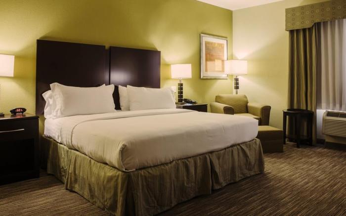 Holiday Inn Express Hotel & Suites Waller By IHG