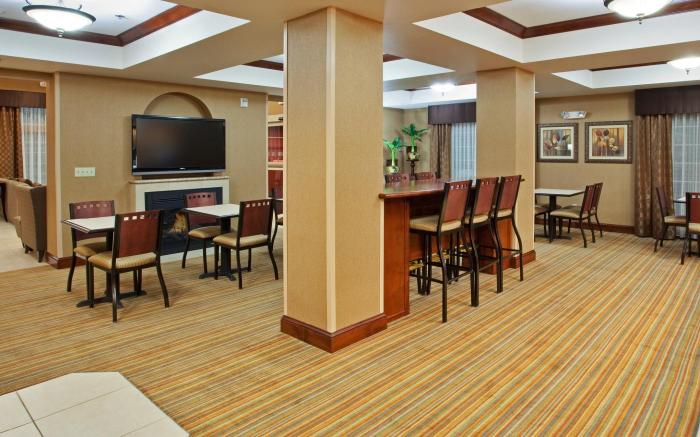 Holiday Inn Express Hotel & Suites Willows By IHG