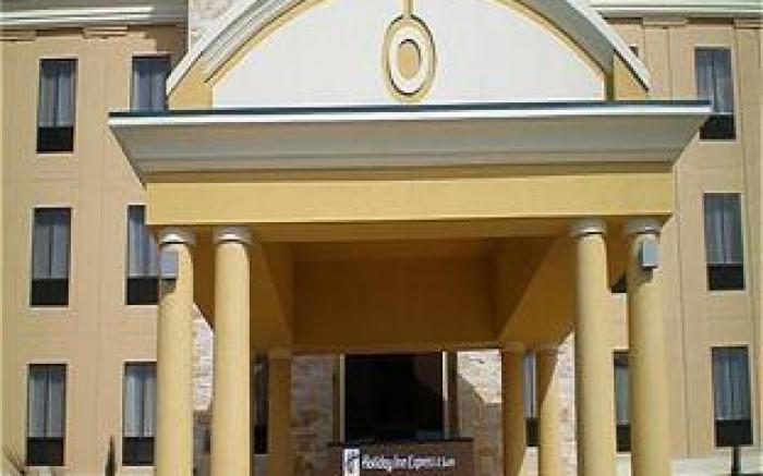 Holiday Inn Express Hotel and Suites Katy By IHG