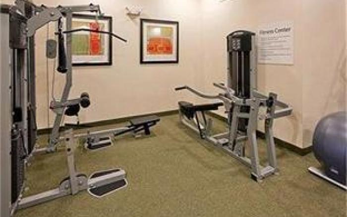 Holiday Inn Express Topeka North By IHG