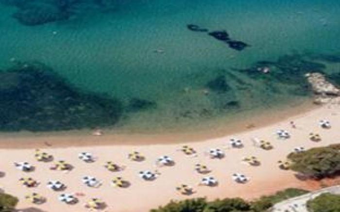 Porfi Beach Hotel