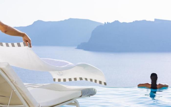 Katikies Santorini - The Leading Hotels Of The World