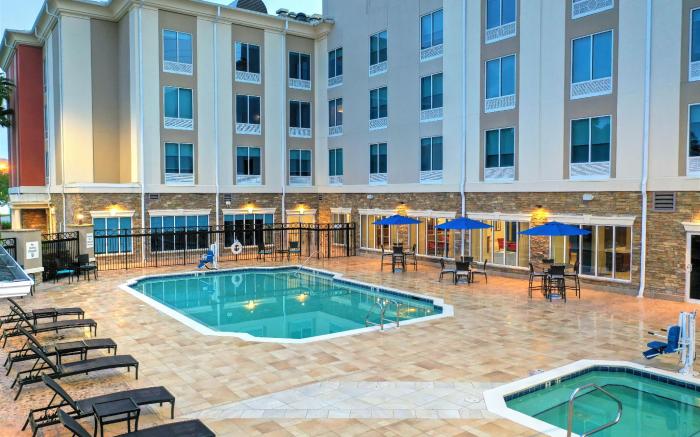 Holiday Inn Express Hotel & Suites Mobile Saraland By IHG