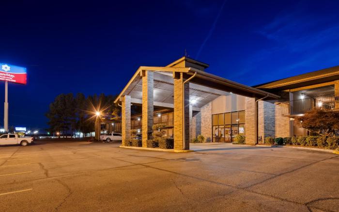SureStay Plus Hotel Poteau by Best Western