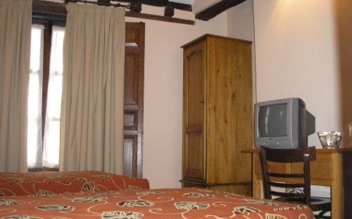 Hostal Alfonso XII by Toledo AP