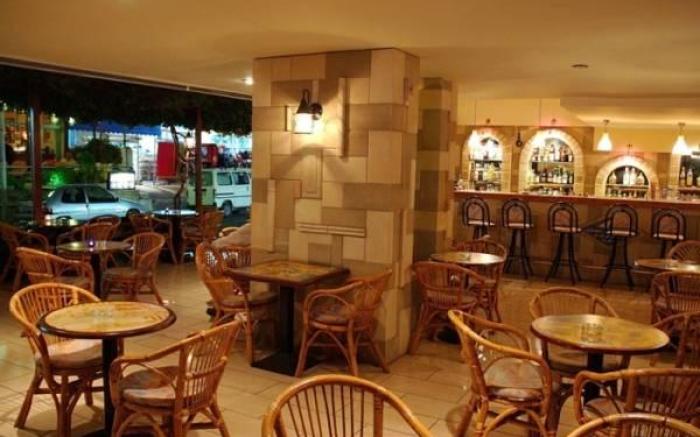 Carina Hotel