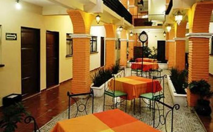 Hotel del Carmen, en el Centro- DESAYUNO Incluido !