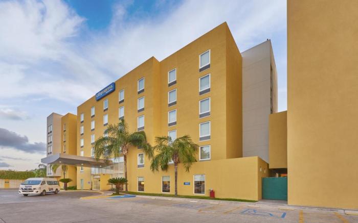 City Express by Marriott Mazatlán