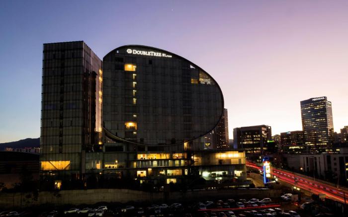 DoubleTree by Hilton Mexico City Santa Fe