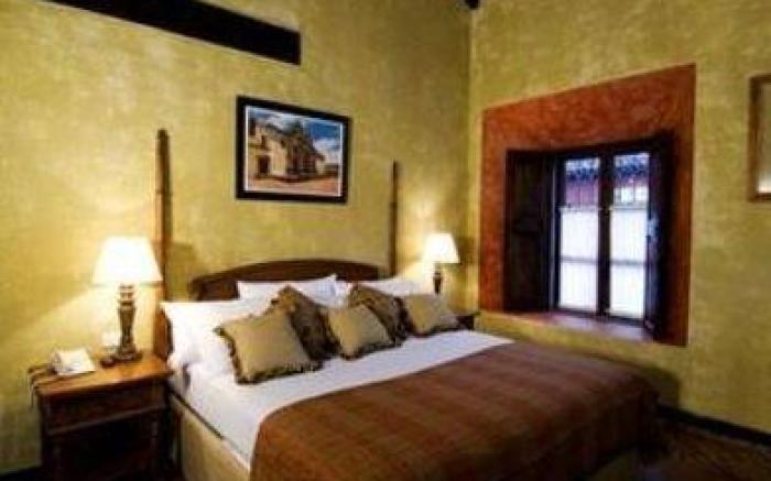 Porta Hotel Antigua