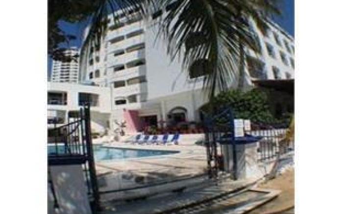 Acamar Beach Resort