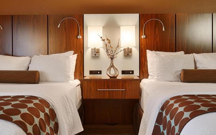 Best Western PLUS Gen X Inn