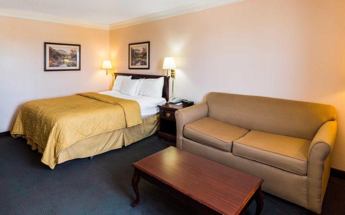 Rodeway Inn