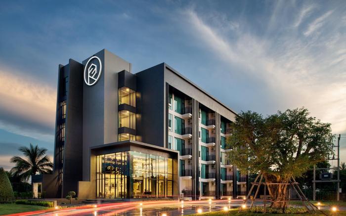 R2Hotel