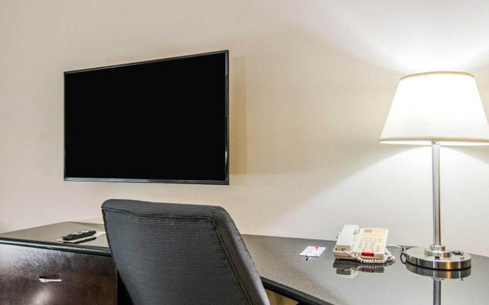 Comfort Suites Bentonville - Rogers
