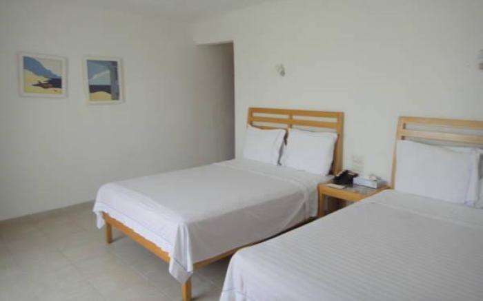 Hotel Sotavento & Yacht Club