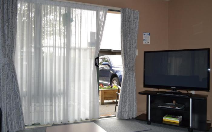 Courtesy Court Motel
