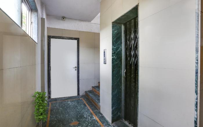 Hotel O Delight Inn Near Andheri Railway Station