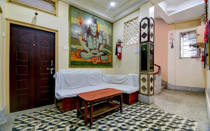 Hotel O Gajraj