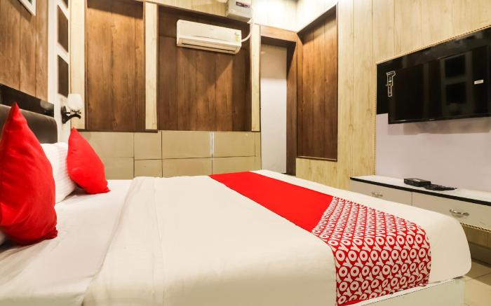 Hotel O Sheela
