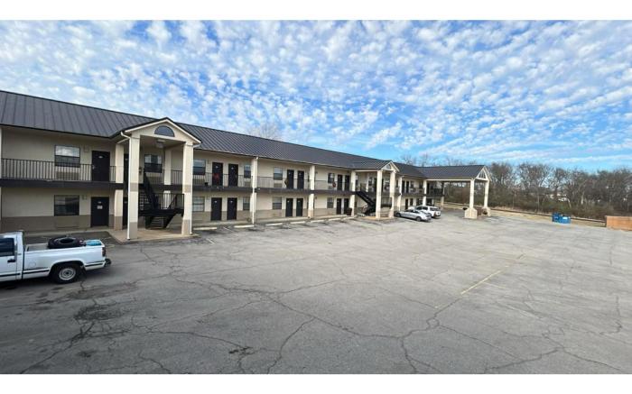 HiWay Inn Express Kiowa Hwy 69