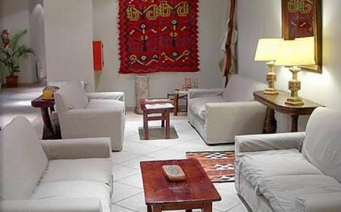 Altos de Balcarce Hotel